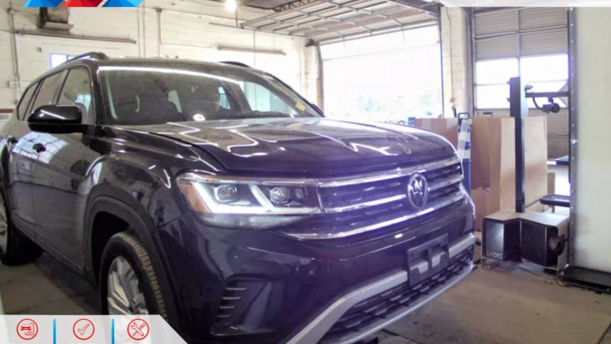 2022 Volkswagen Atlas SE with Technology — SUV — 20,603 mi — West Bridgewater, MA