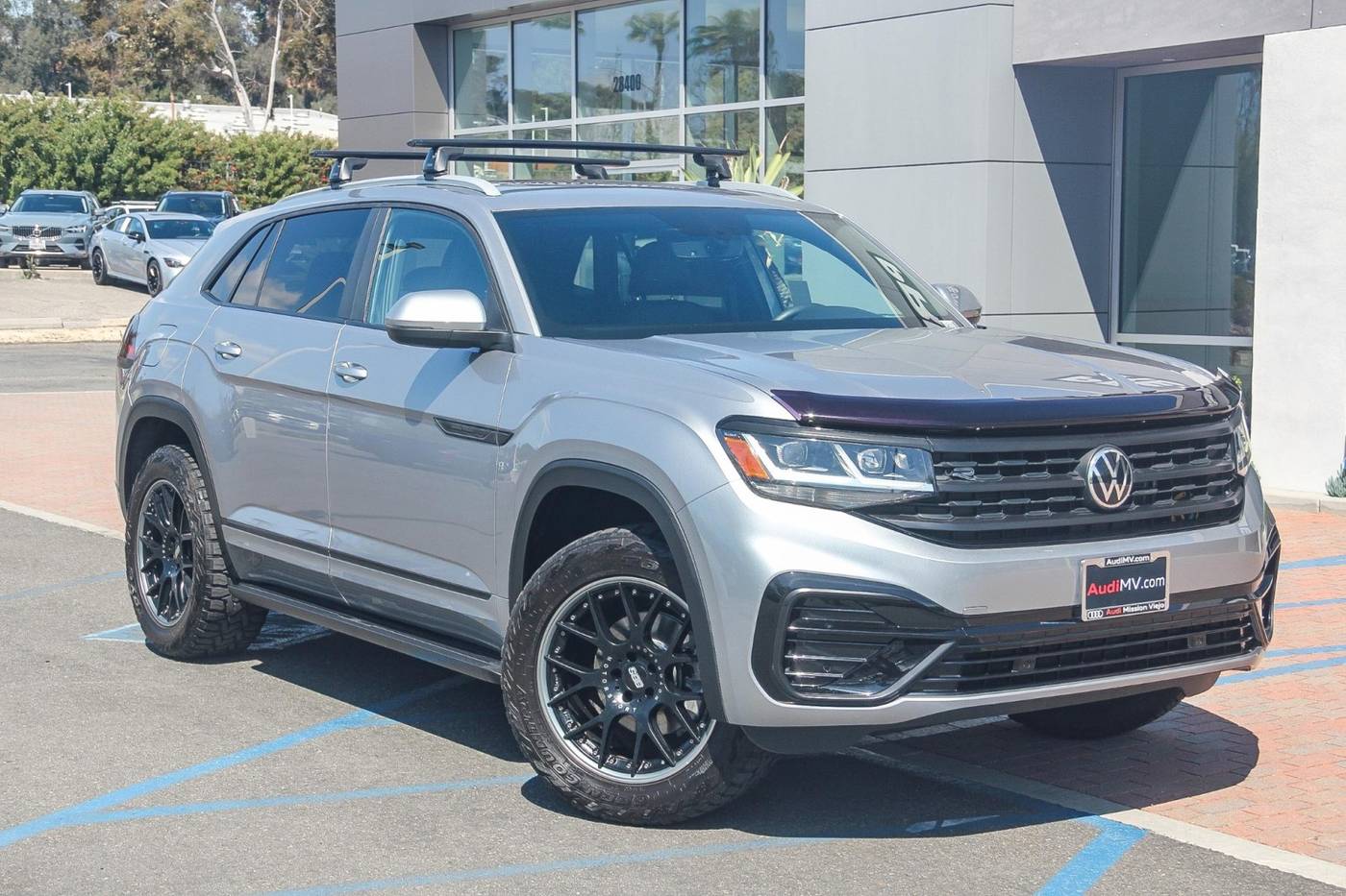 2020 Volkswagen Atlas Cross Sport SE with Technology R-Line — SUV — 30,757 mi — Mission Viejo, CA
