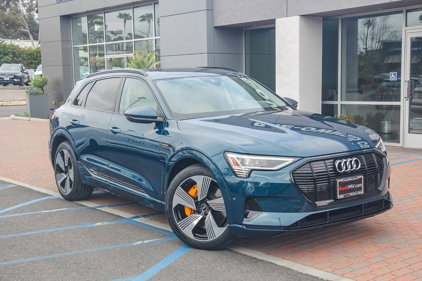 2022 Audi e-tron Premium Plus — SUV — 25,848 mi — Mission Viejo, CA