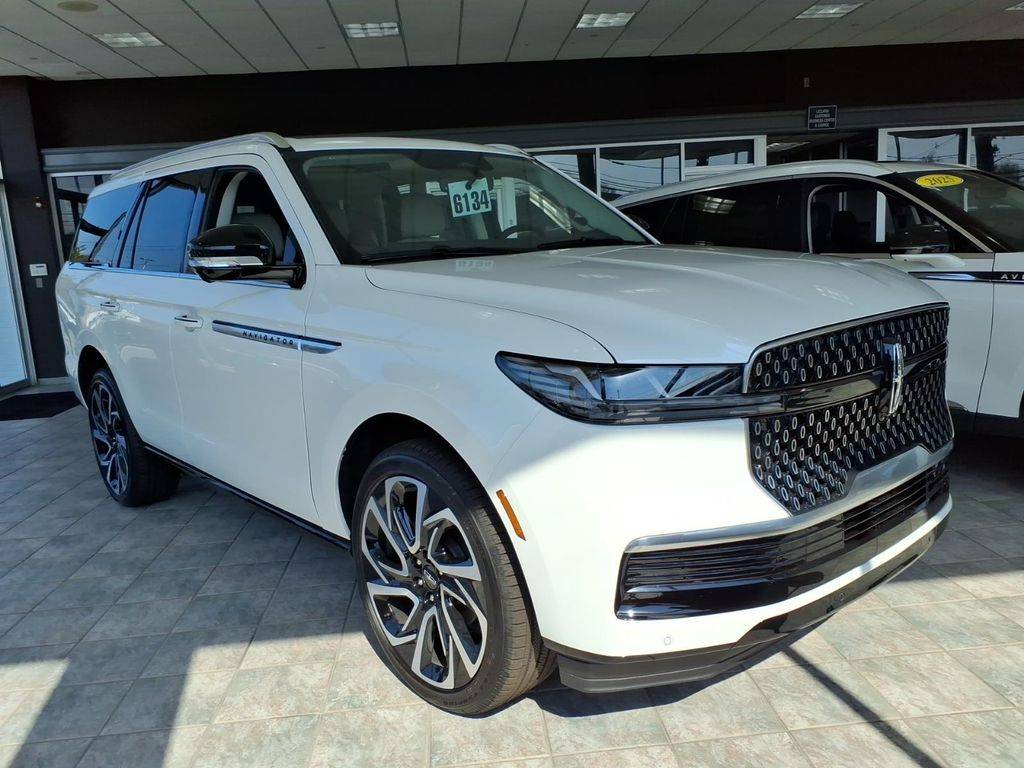 2026 Lincoln Navigator Reserve