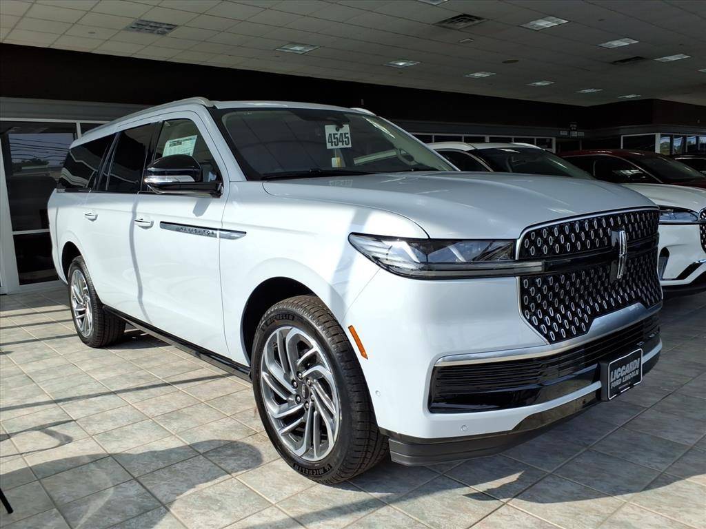 2025 Lincoln Navigator L Reserve