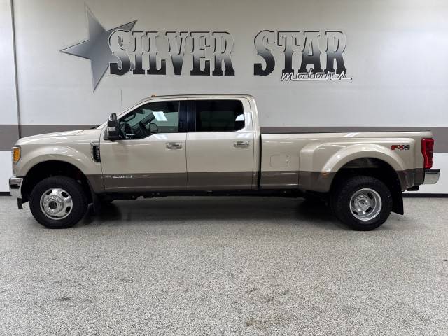 2017 Ford Super Duty F-350 Lariat — Pickup Truck — 115,793 mi — Midlothian, TX