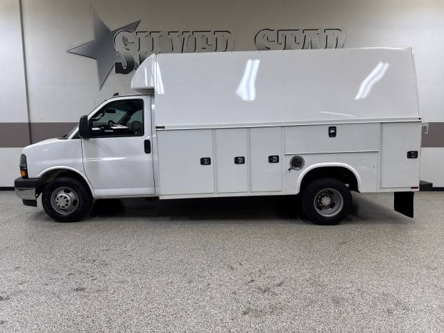 2020 Chevrolet Express Commercial Cutaway 4500 — Chassis Cab Truck — 100,237 mi — Midlothian, TX