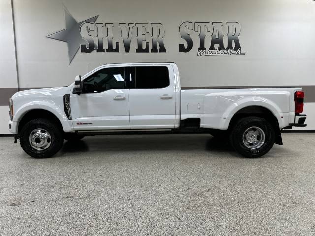 2023 Ford Super Duty F-350 LARIAT — Pickup Truck — 117,826 mi — Midlothian, TX