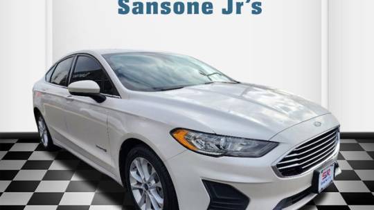 2019 Ford Fusion Hybrid SE — Sedan — 89,983 mi — Neptune, NJ