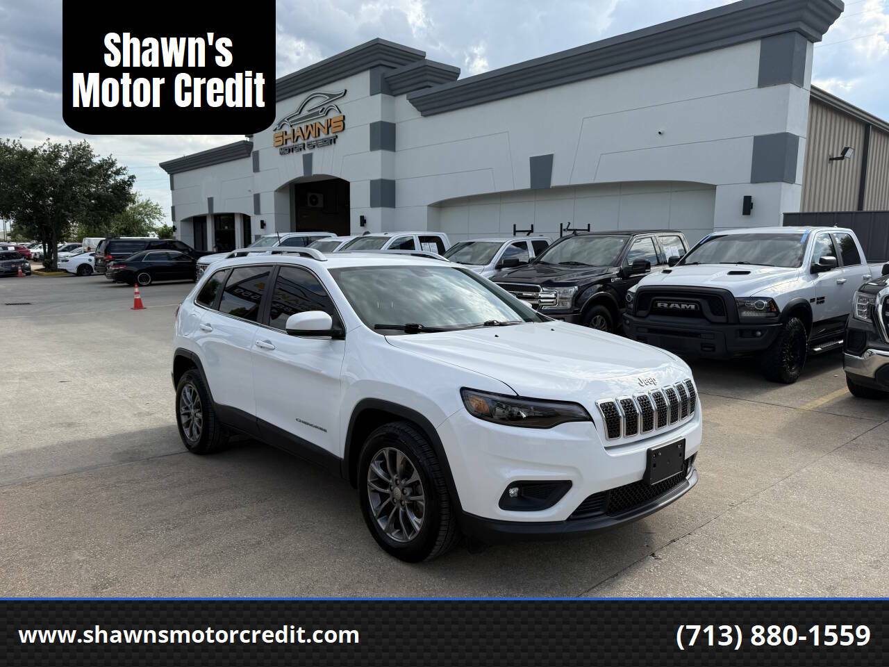 2019 Jeep Cherokee Latitude Plus — SUV — 32,101 mi — Houston, TX