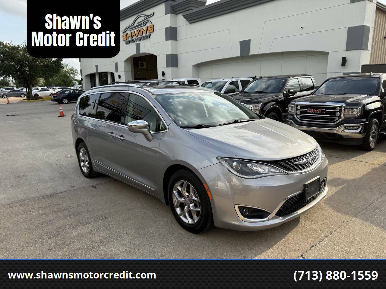 2018 Chrysler Pacifica Limited — Minivan — 134,940 mi — Houston, TX