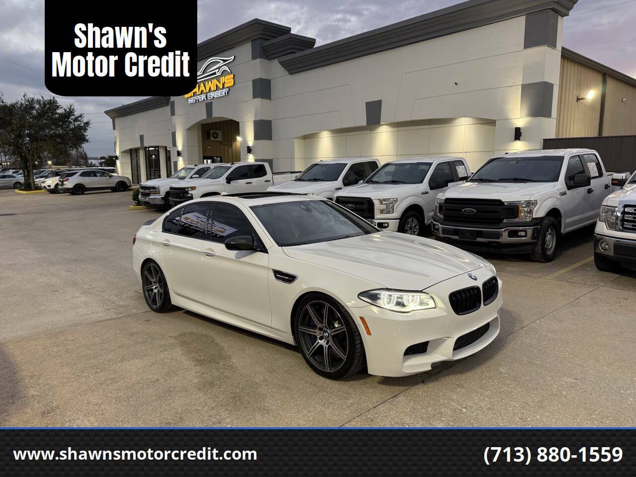 2015 BMW M5 Standard