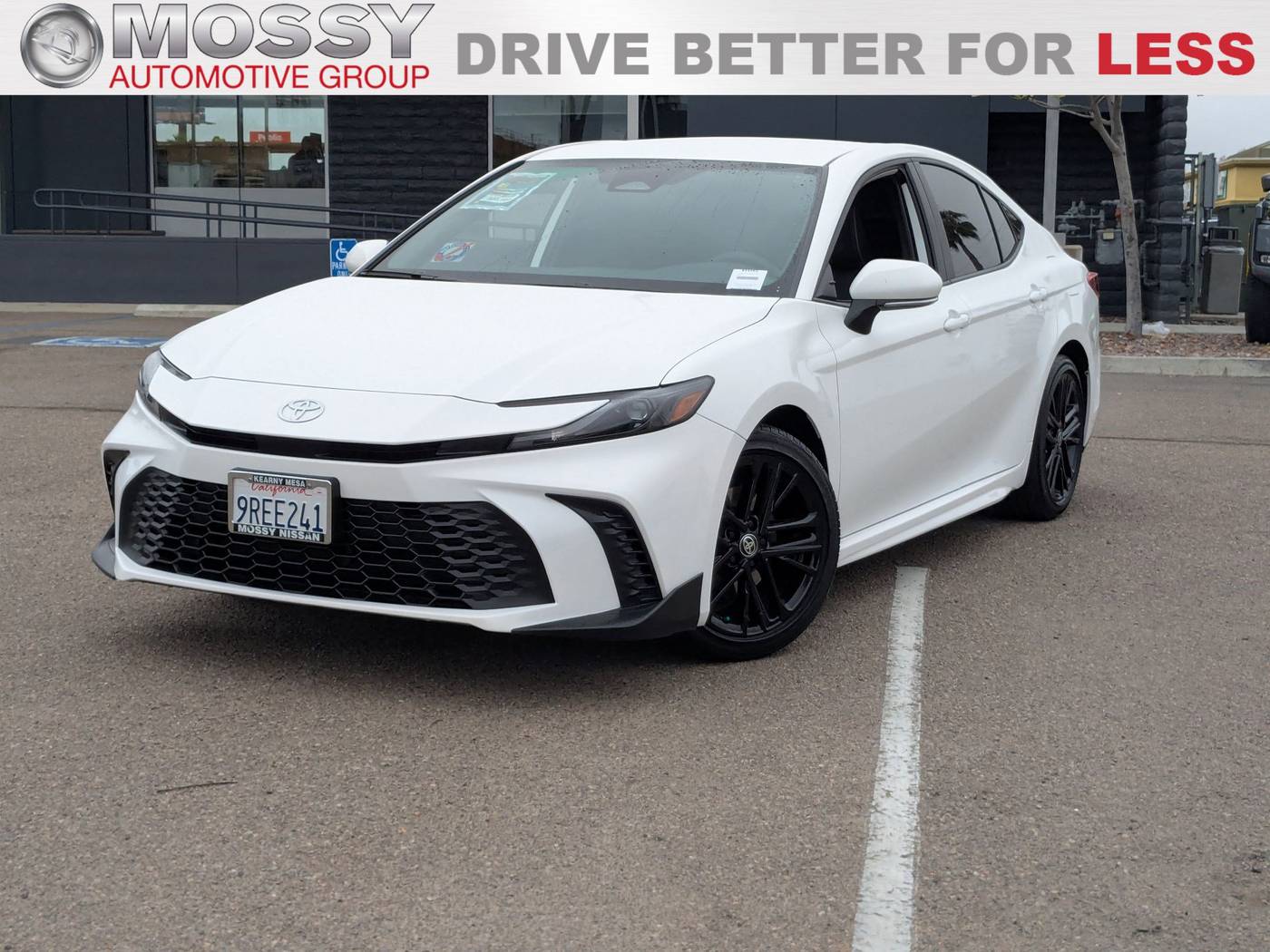 2025 Toyota Camry SE — Sedan — 8,163 mi — San Diego, CA