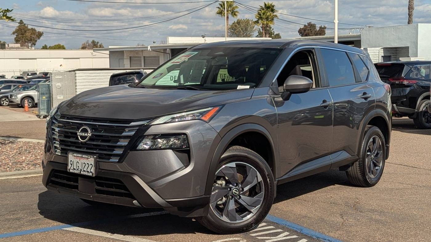 2024 Nissan Rogue SV — SUV — 14,335 mi — San Diego, CA