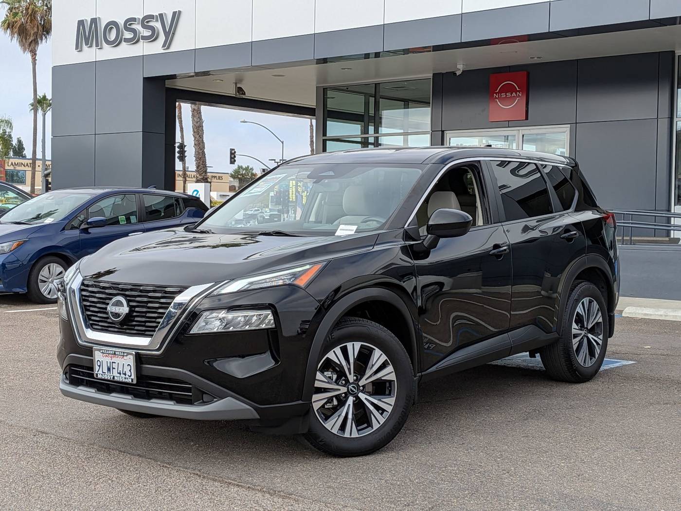 2023 Nissan Rogue SV — SUV — 7,418 mi — San Diego, CA
