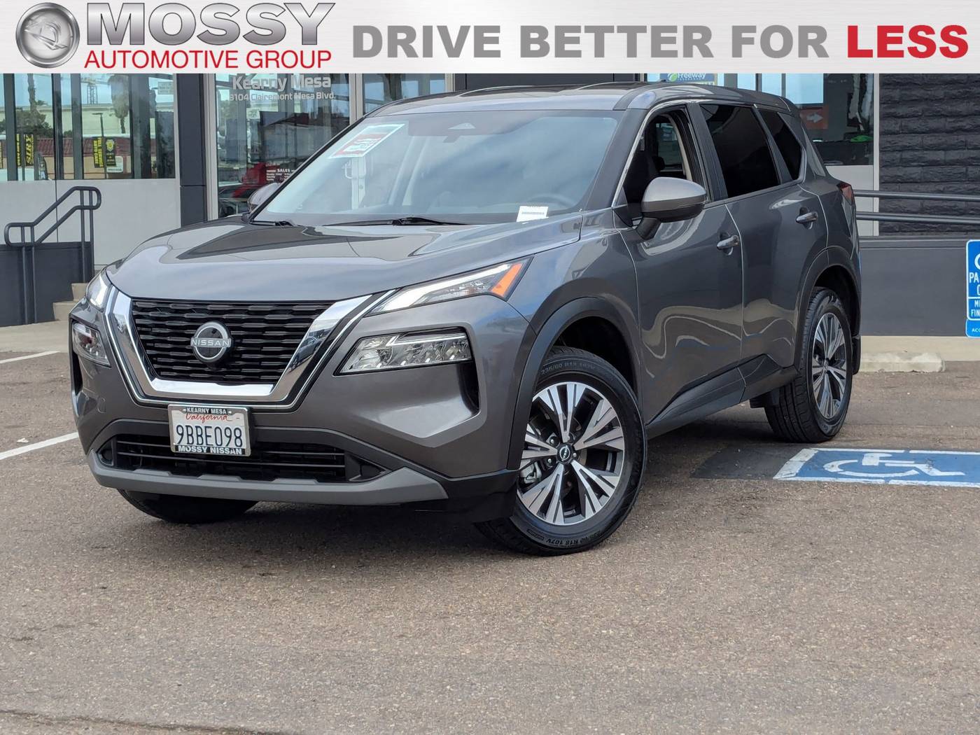 2022 Nissan Rogue SV — SUV — 23,952 mi — San Diego, CA