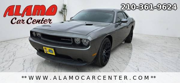 2012 Dodge Challenger SXT