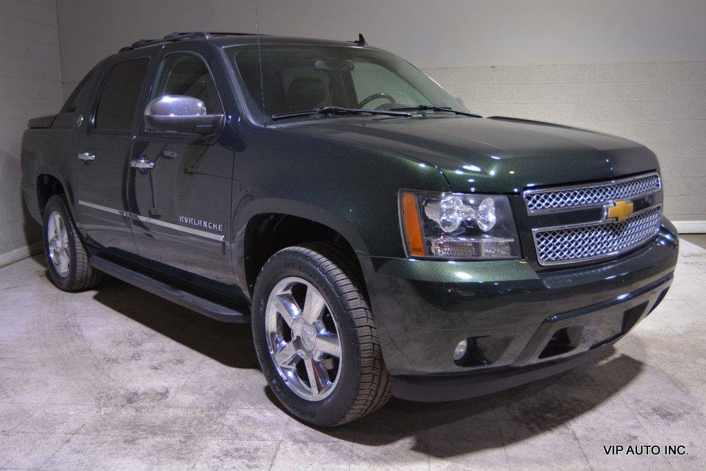 2013 Chevrolet Avalanche LTZ — Pickup Truck — 62,510 mi — Fredericksburg, VA