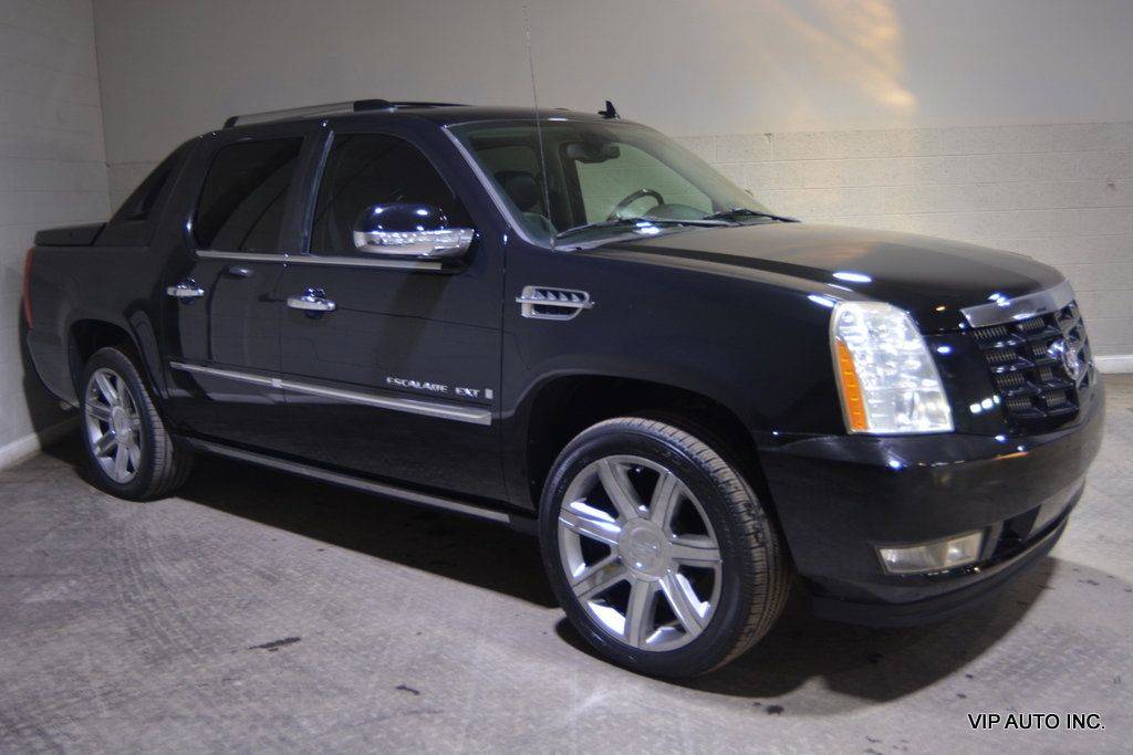 2009 Cadillac Escalade EXT Standard — Pickup Truck — 38,540 mi — Fredericksburg, VA