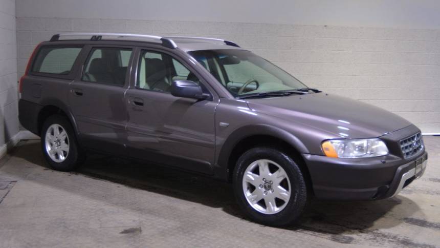 2005 Volvo XC70 2.5T — Wagon — 134,012 mi — Fredericksburg, VA