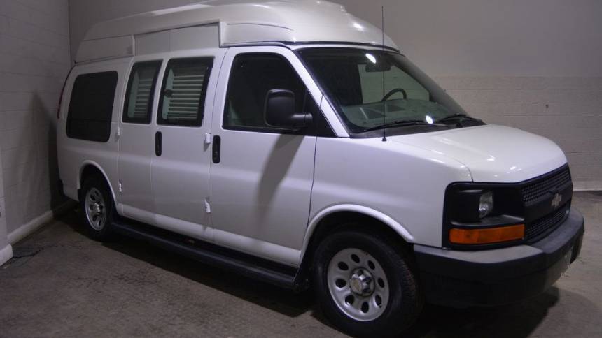 2010 Chevrolet Express Cargo Van Base — Cargo Van — 26,165 mi — Fredericksburg, VA