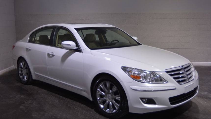 2011 Hyundai Genesis 3.8 — Sedan — 32,164 mi — Fredericksburg, VA