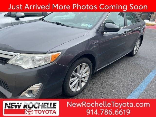 2014 Toyota Camry Hybrid XLE — Sedan — 123,563 mi — New Rochelle, NY