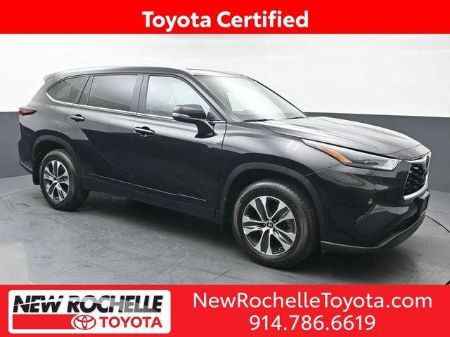 2025 Toyota Highlander XLE — SUV — 9,184 mi — New Rochelle, NY