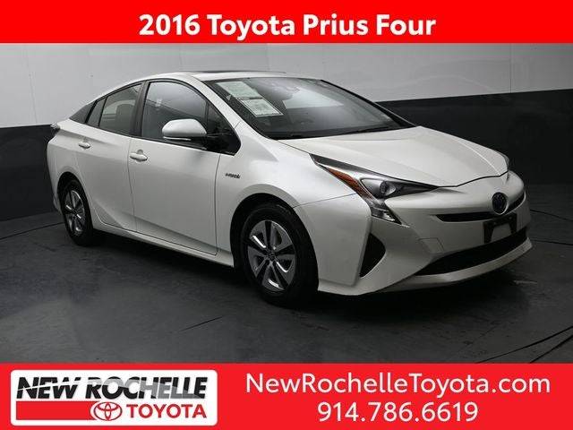 2016 Toyota Prius Four — Hatchback — 96,147 mi — New Rochelle, NY