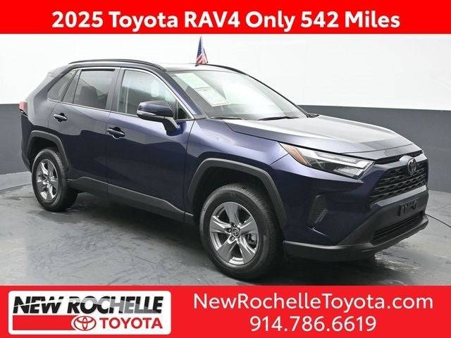 2025 Toyota RAV4 XLE — SUV — 539 mi — New Rochelle, NY
