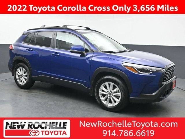 2022 Toyota Corolla Cross LE — SUV — 3,656 mi — New Rochelle, NY