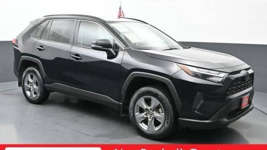 2022 Toyota RAV4 XLE — SUV — 25,784 mi — New Rochelle, NY