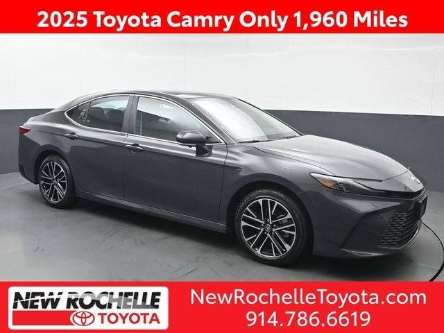 2025 Toyota Camry XSE — Sedan — 1,960 mi — New Rochelle, NY