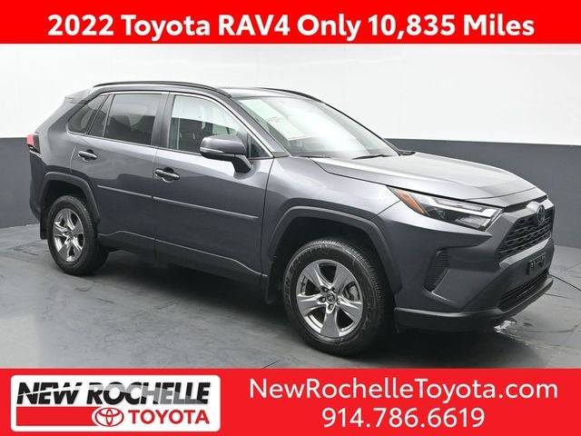 2022 Toyota RAV4 XLE — SUV — 10,781 mi — New Rochelle, NY
