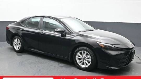 2025 Toyota Camry LE — Sedan — 3,238 mi — New Rochelle, NY