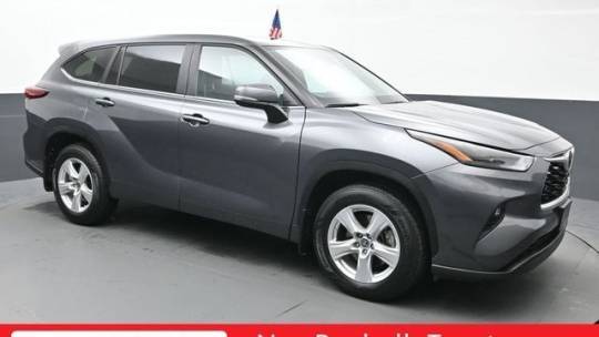 2023 Toyota Highlander LE — SUV — 25,361 mi — New Rochelle, NY