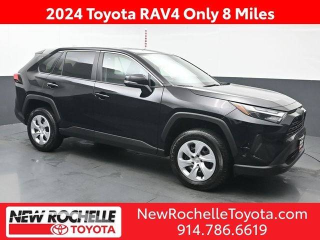 2024 Toyota RAV4 LE — SUV — 944 mi — New Rochelle, NY