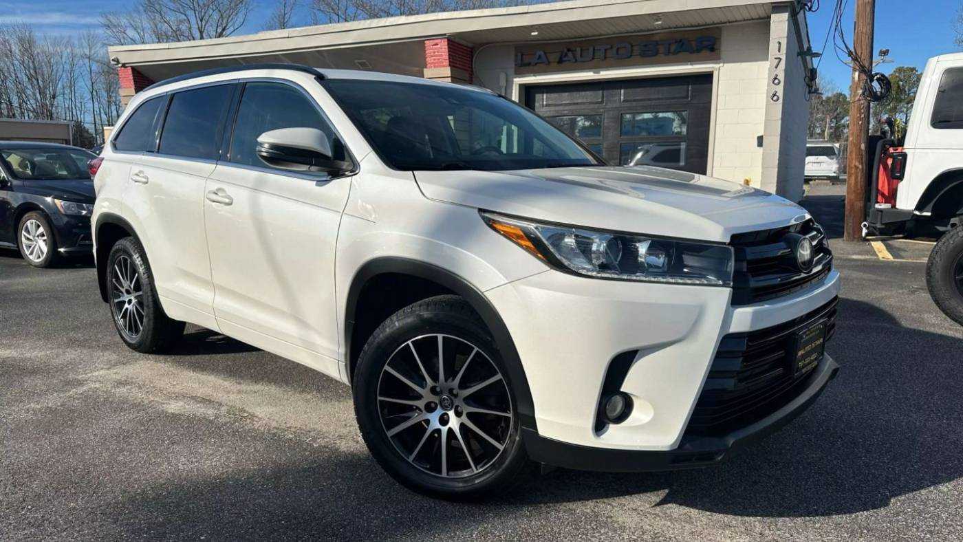 2018 Toyota Highlander SE V6 — SUV — 116,559 mi — Virginia Beach, VA