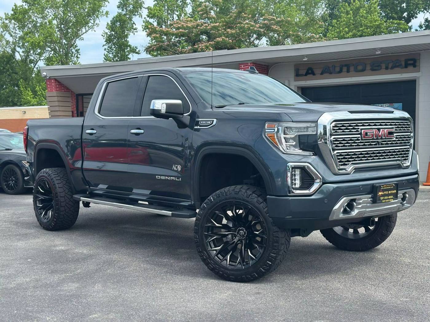 2020 GMC Sierra 1500 Denali — Pickup Truck — 30,250 mi — Virginia Beach, VA