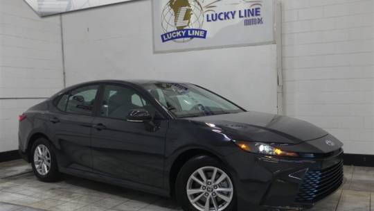 2025 Toyota Camry LE — Sedan — 4,835 mi — Fredericksburg, VA