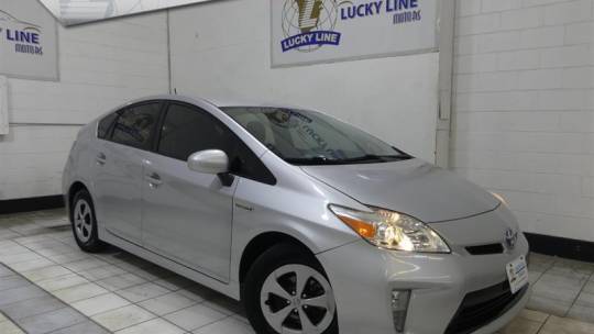 2012 Toyota Prius Three — Sedan — 186,550 mi — Fredericksburg, VA