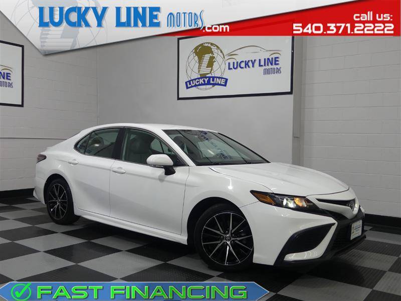 2022 Toyota Camry SE — Sedan — 121,136 mi — Fredericksburg, VA
