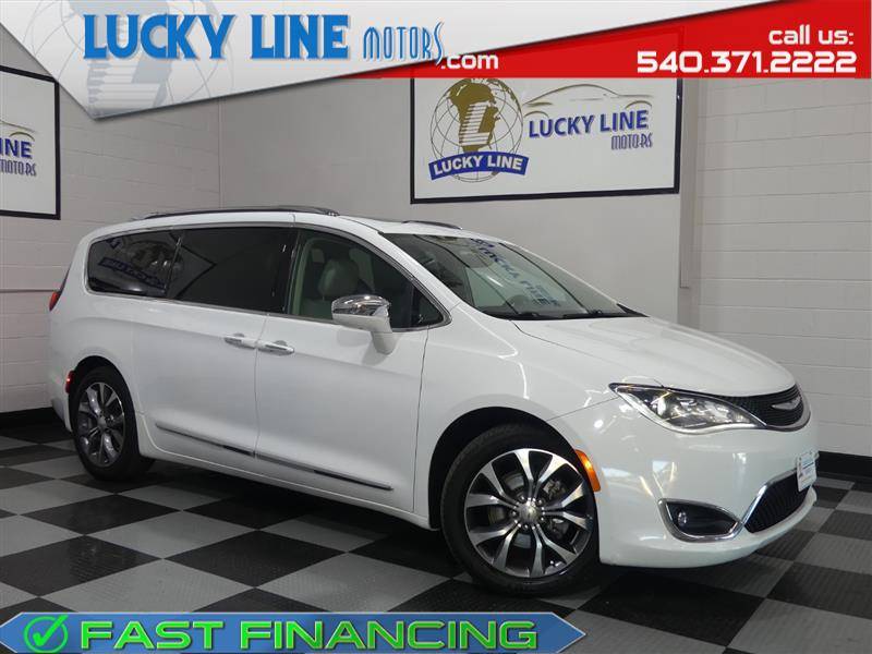 2017 Chrysler Pacifica Limited — Minivan — 107,729 mi — Fredericksburg, VA