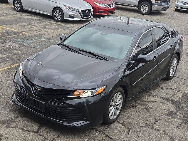 2018 Toyota Camry LE — Sedan — 96,909 mi — Temple Hills, MD