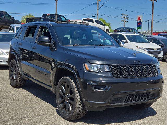 2017 Jeep Grand Cherokee Altitude — SUV — 93,339 mi — Temple Hills, MD