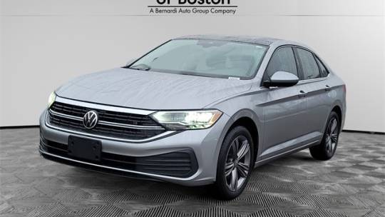 2022 Volkswagen Jetta SE — Sedan — 9,746 mi — Brighton, MA