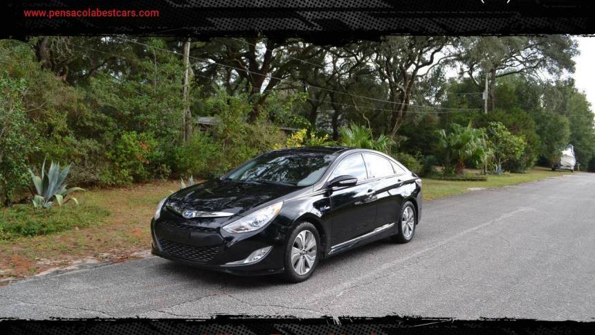 2014 Hyundai Sonata Hybrid Limited — Sedan — 121,516 mi — Pensacola, FL