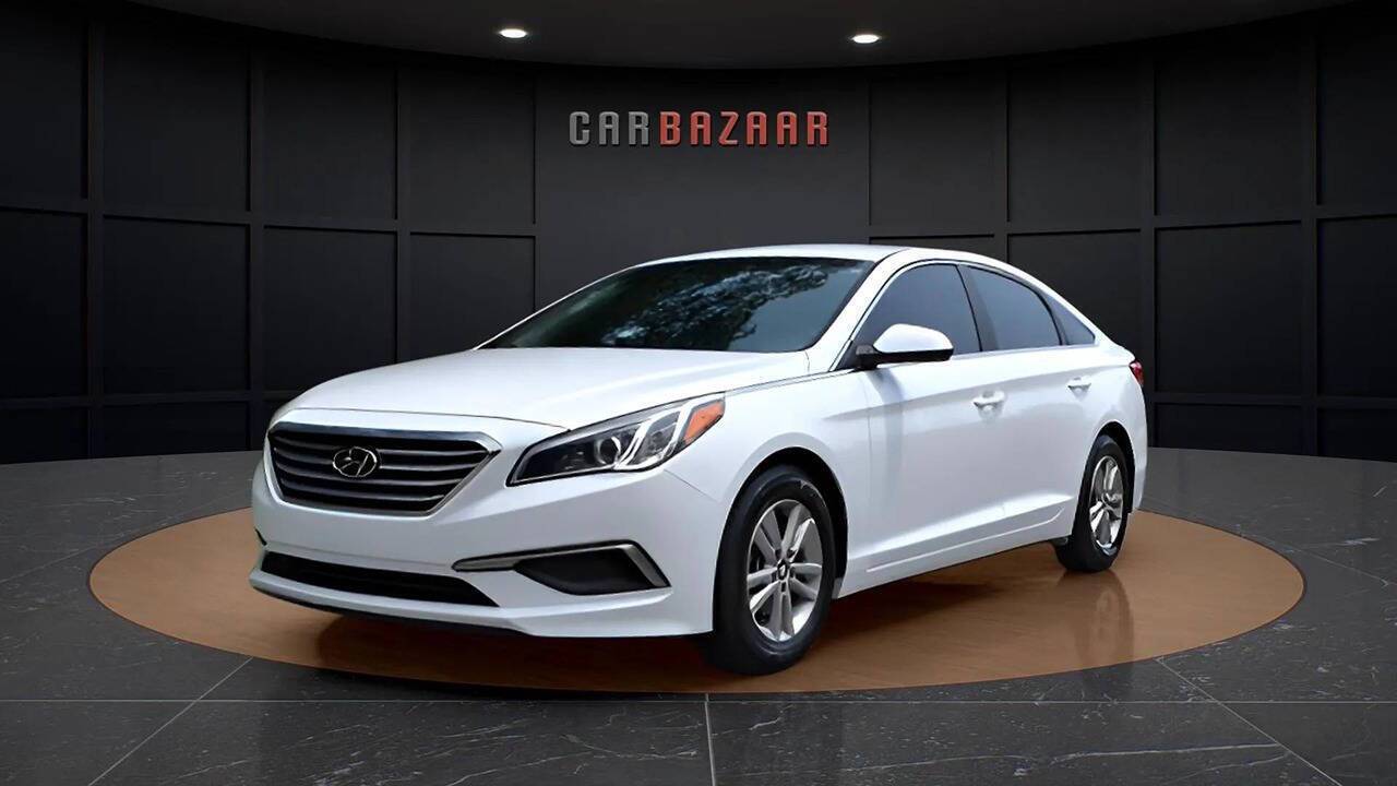 2016 Hyundai Sonata SE — Sedan — 135,208 mi — Pensacola, FL