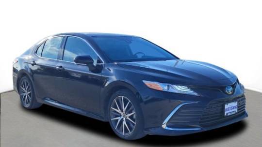2022 Toyota Camry XLE — Sedan — 19,619 mi — Milwaukee, WI