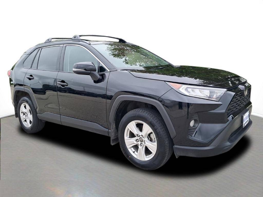 2021 Toyota RAV4 XLE — SUV — 35,823 mi — Milwaukee, WI