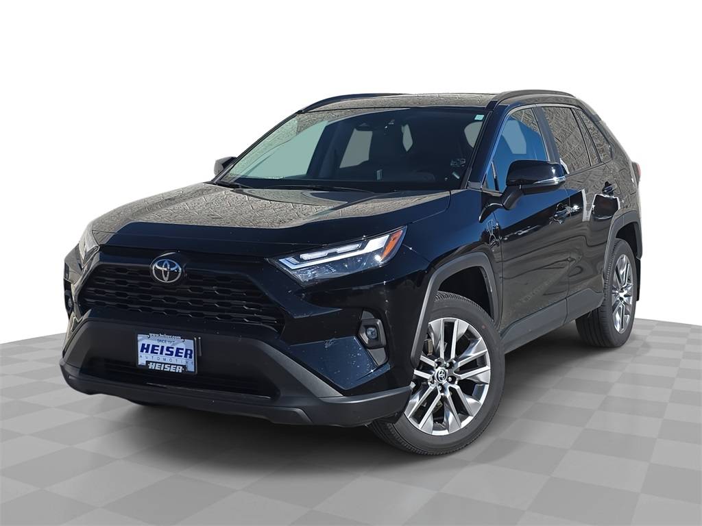 2022 Toyota RAV4 XLE Premium — SUV — 40,227 mi — Milwaukee, WI