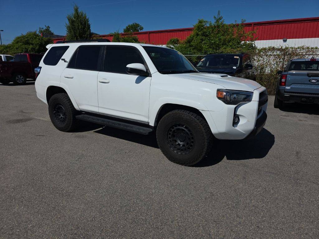 2022 Toyota 4Runner TRD Off Road