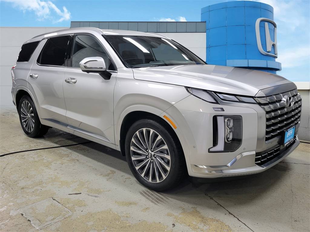 2025 Hyundai Palisade Calligraphy — SUV — 463 mi — Chicago, IL