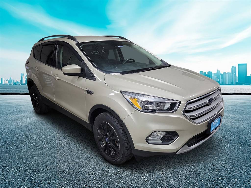 2018 Ford Escape SE — SUV — 133,271 mi — Chicago, IL
